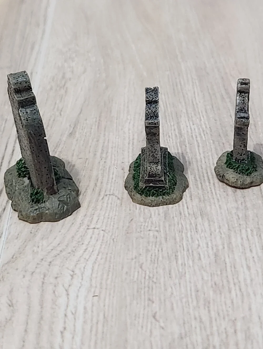 Lemax Spooky Town Gravestones Set of 3 Tombstones Halloween Village Accessories